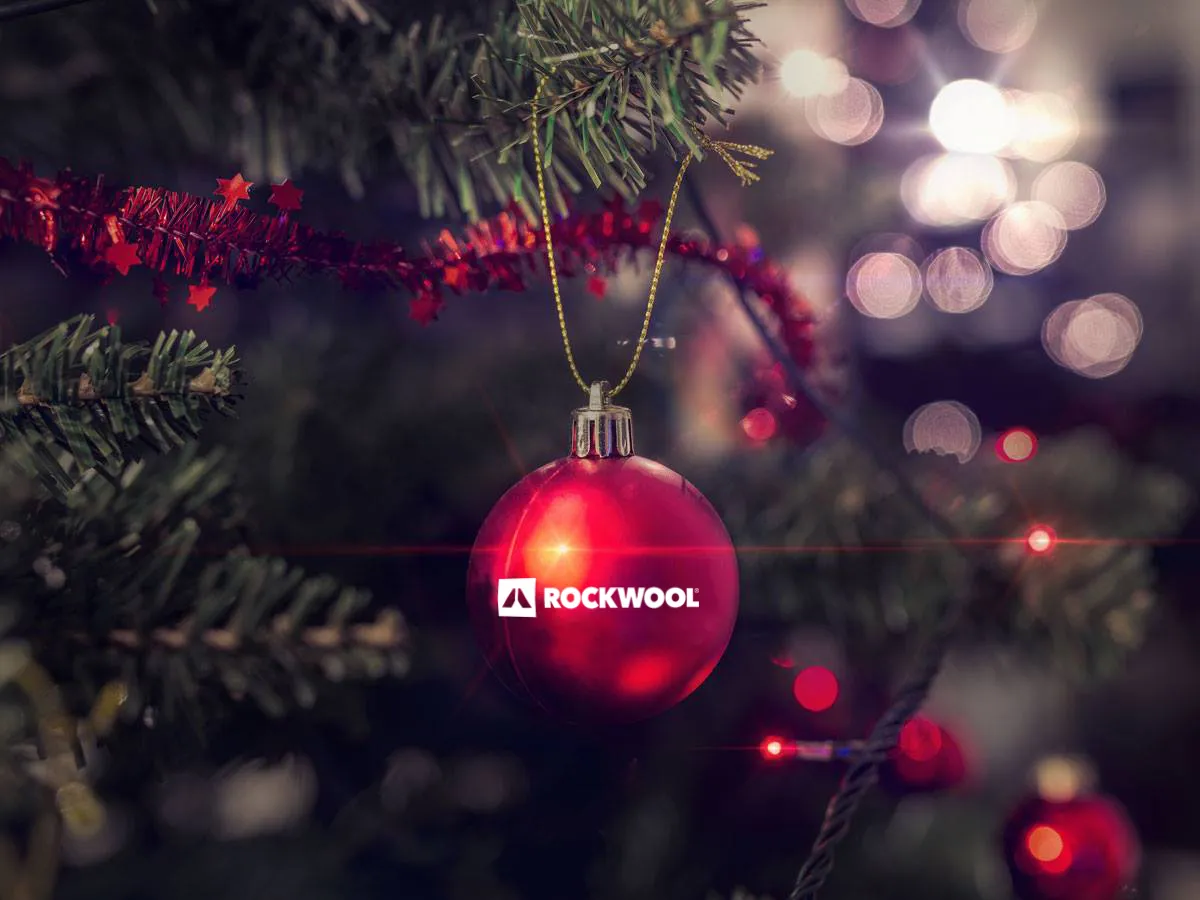 ROCKWOOL поздравляет с наступающим Новым Годом!