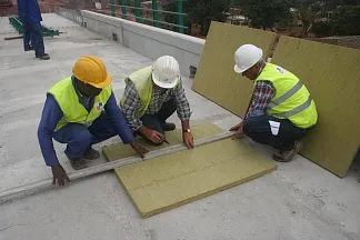 Монтаж системы кровельной теплоизоляции РОКРУФ