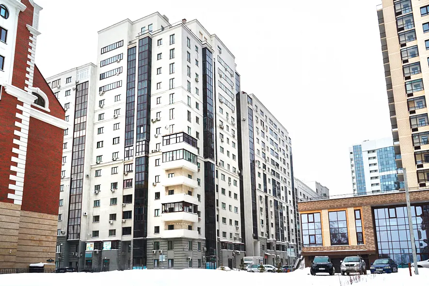 Жилой дом на улице Кирова, г. Новосибирск, 1999 г.